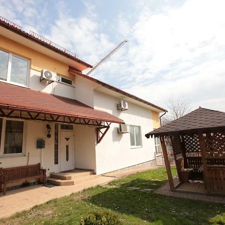 Апартаменти В Центрі Трускавця Truskavets Exterior photo